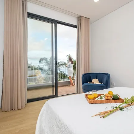 Stunning View Set In Nature - Recanto Of The Sea *