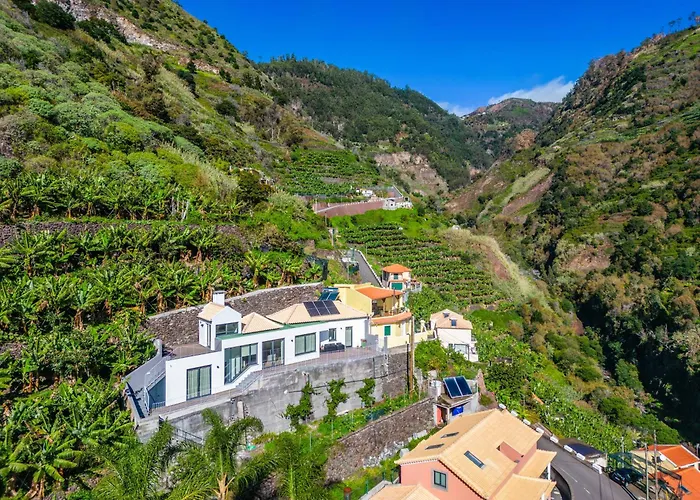 Stunning View Set In Nature - Recanto Of The Sea Dom wakacyjny